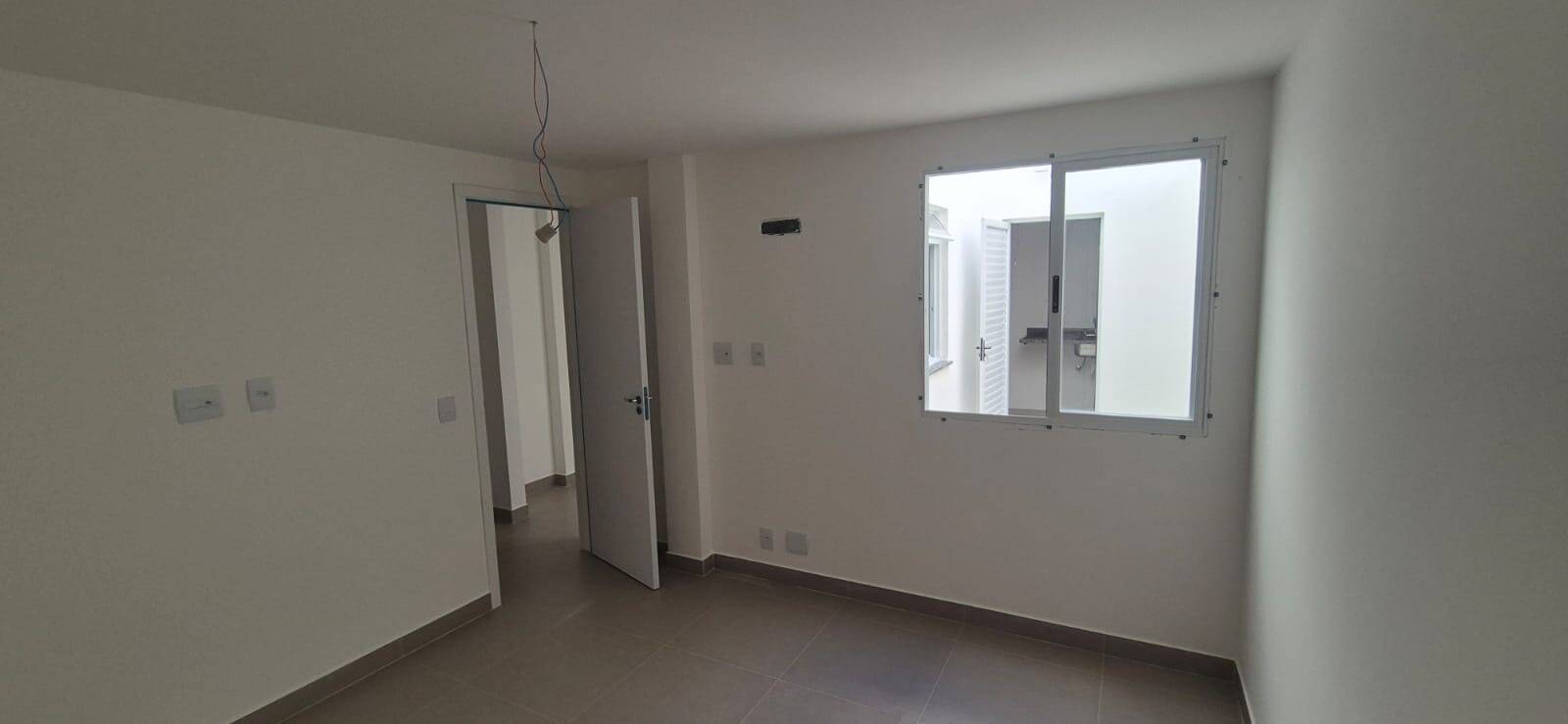 #1404 - Apartamento para Venda em Rio de Janeiro - RJ