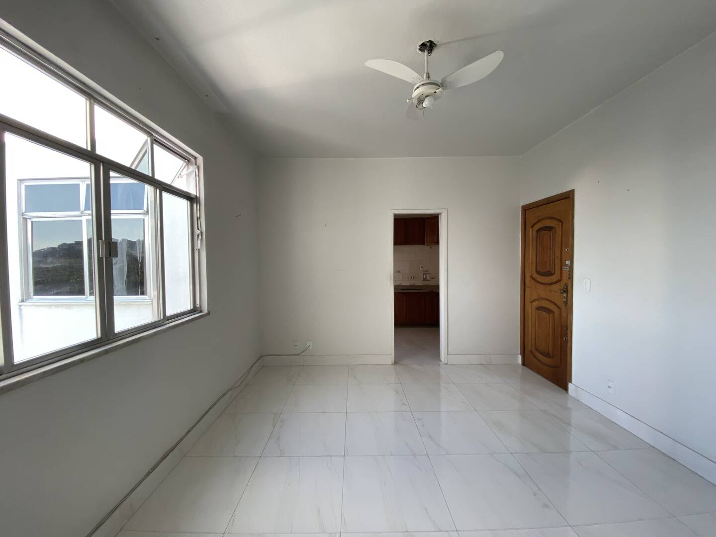 #1430 - Apartamento para Venda em Rio de Janeiro - RJ