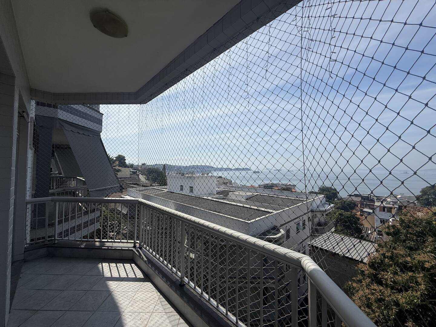#1502 - Apartamento para Venda em Rio de Janeiro - RJ