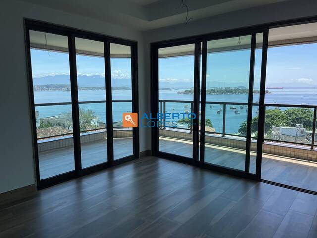 #535 - Apartamento para Venda em Rio de Janeiro - RJ