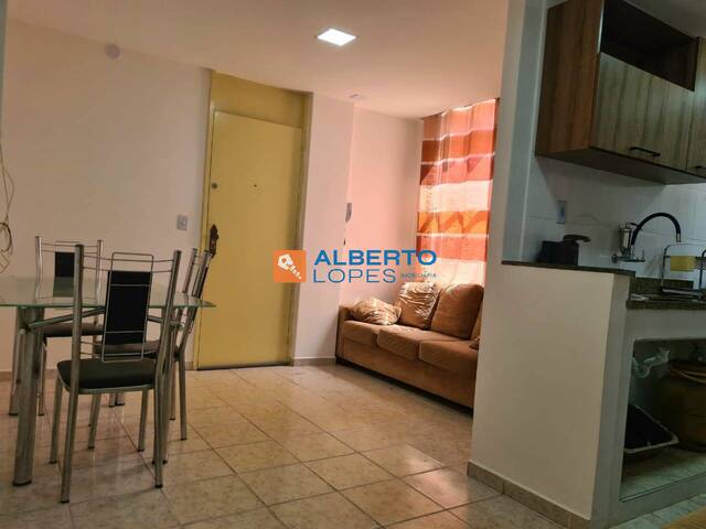 #879 - Apartamento para Venda em Rio de Janeiro - RJ