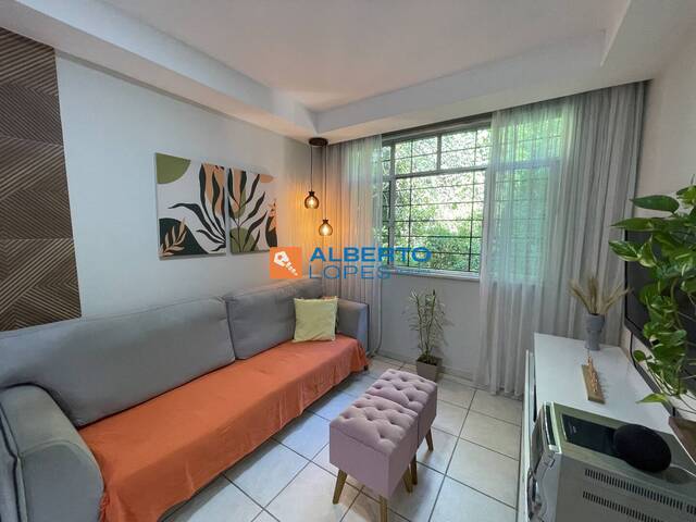 #904 - Apartamento para Venda em Rio de Janeiro - RJ