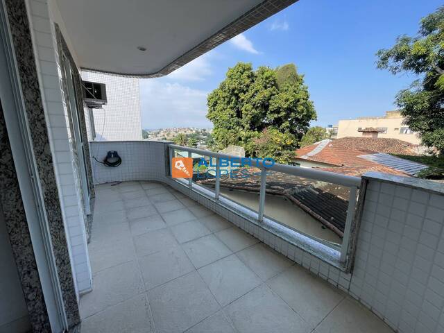 #907 - Apartamento para Venda em Rio de Janeiro - RJ