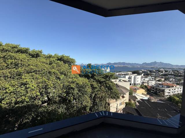 #1374 - Apartamento para Venda em Rio de Janeiro - RJ