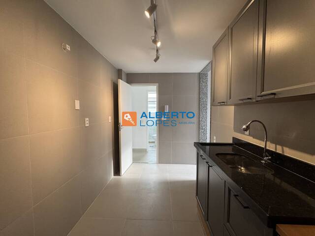 #1646 - Apartamento para Venda em Rio de Janeiro - RJ